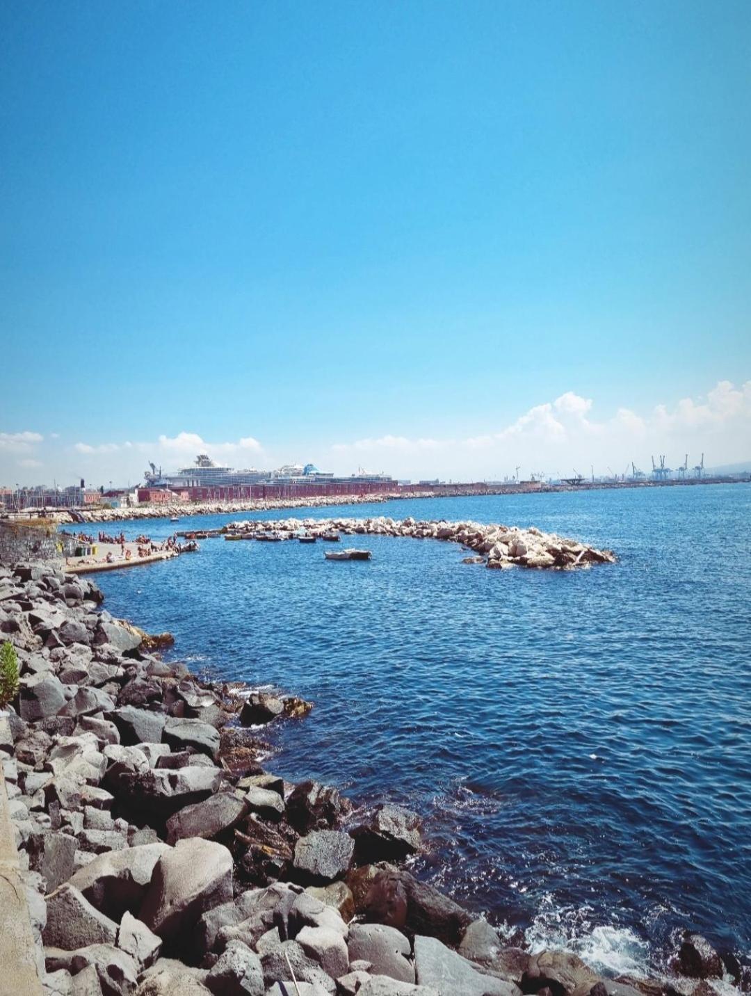 Relais Santa Lucia Sul Mare, * Napoli