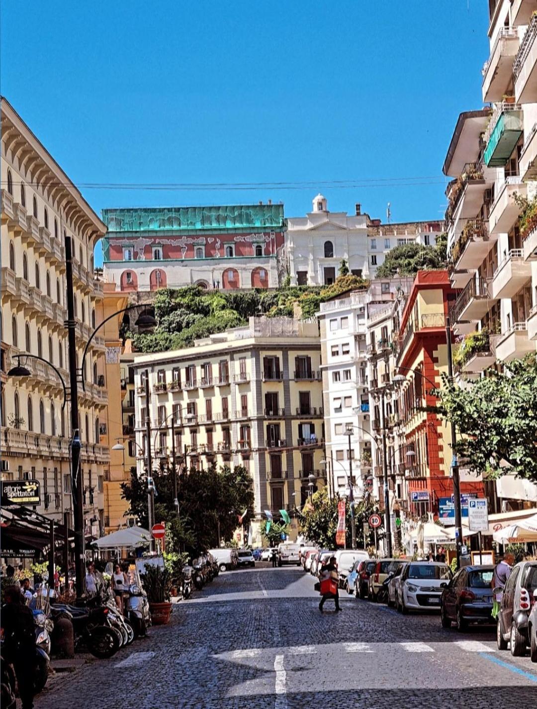 Relais Santa Lucia Sul Mare, * Napoli